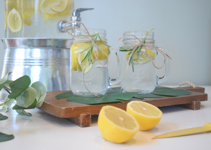 Image displaying glasses of water with lemon